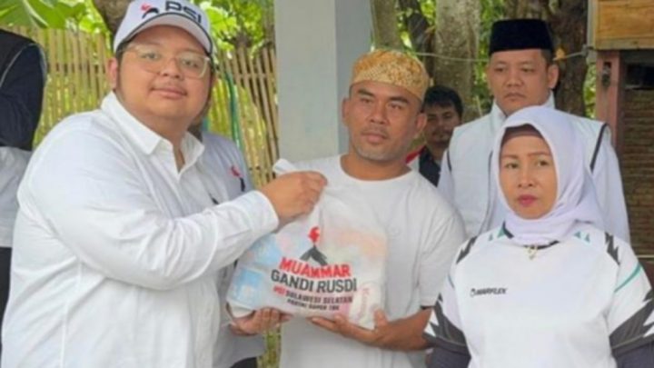 Dipimpin Muammar Gandi Rusdi, PSI Berbagi di Jeneponto, Sri DewiYanti Tegaskan Kemenangan Dipimpin Muammar