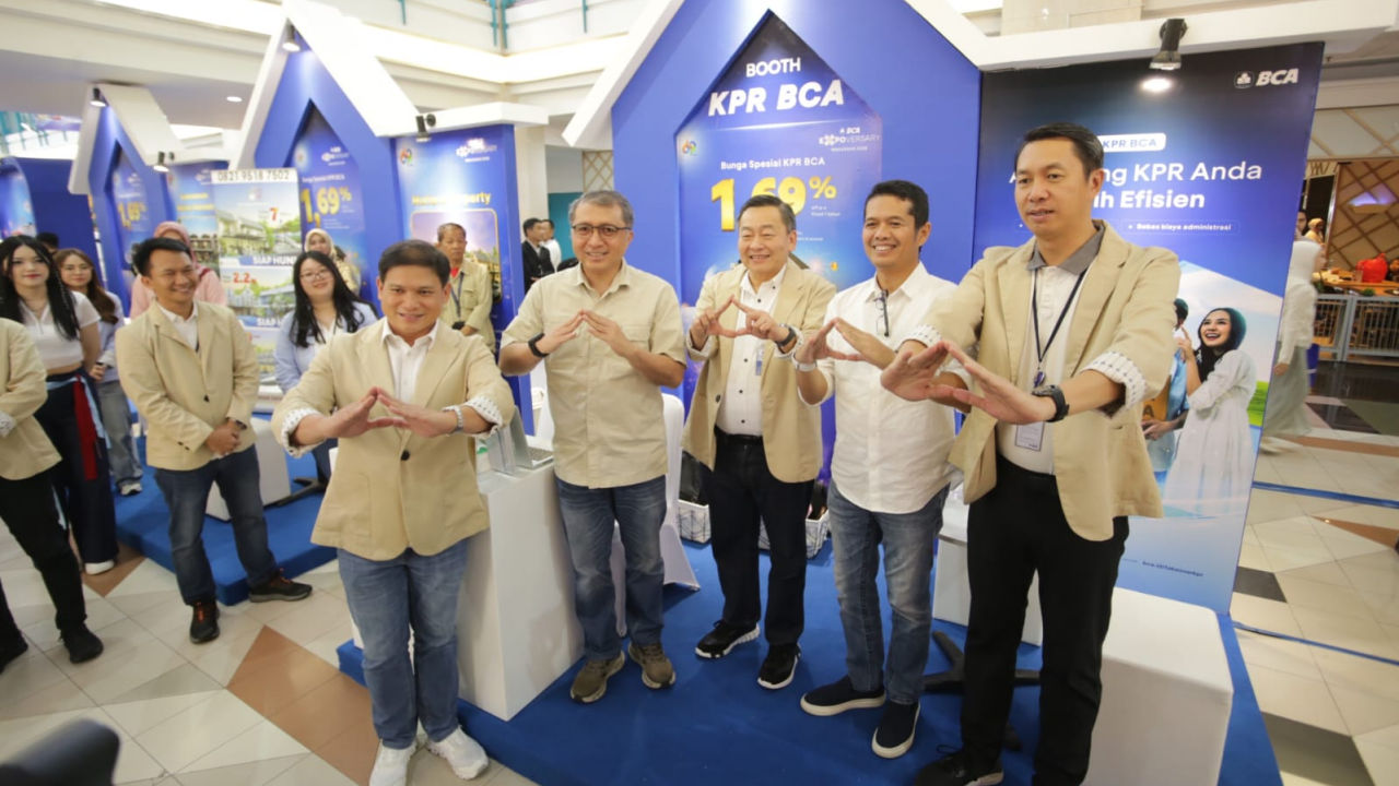 Hadirkan Expoversary di Makassar, BCA Tawarkan Bunga Lebih Rendah dari Deposito