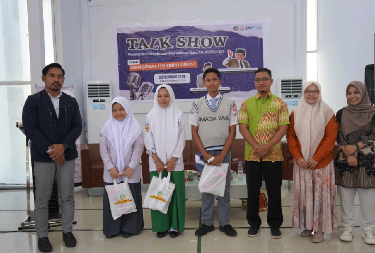 Antusiasme Tinggi, Ratusan Siswa dan Guru Hadiri Talkshow “Mengenal ITH Lebih Dekat”