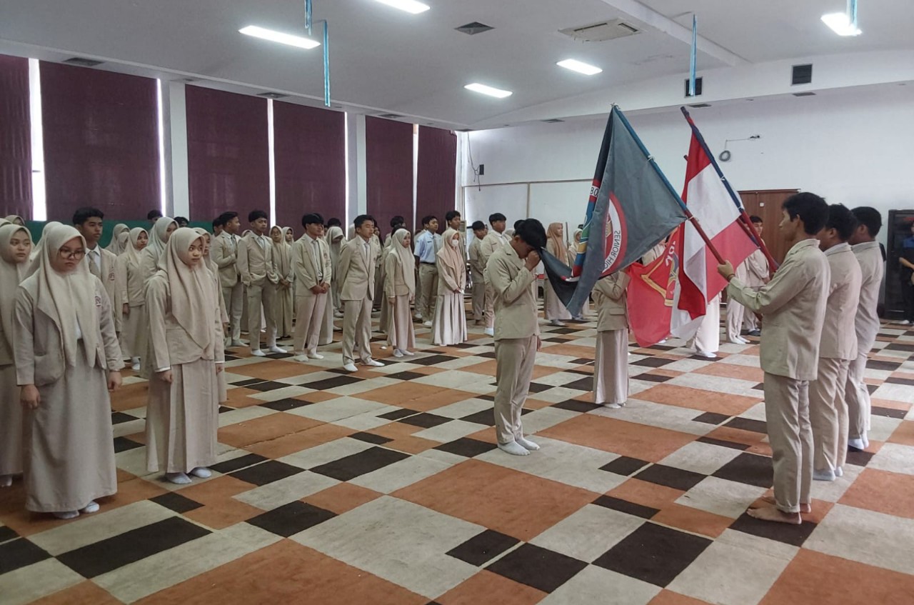 Pengurus OSIS dan MPK SMA Bosowa School Makassar Resmi Dilantik, Ketua Ajak Pengurus dan Siswa Bergerak Bersama