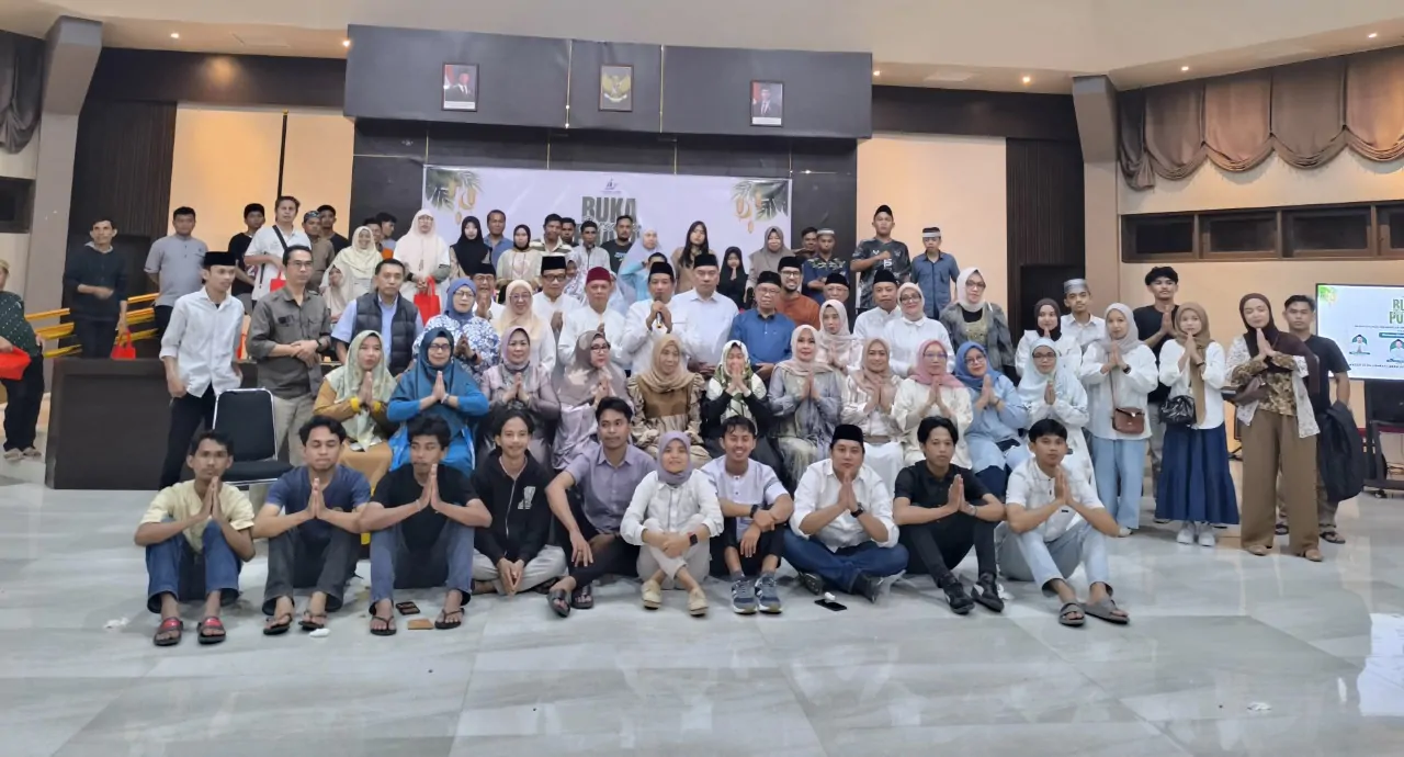 Hangatkan Ramadan, Dewan Pakar dan Penasehat BKP KM Bulukumba Sulsel Hadiri Buka Puasa Bersama Disabilitas dan Warga Rentan