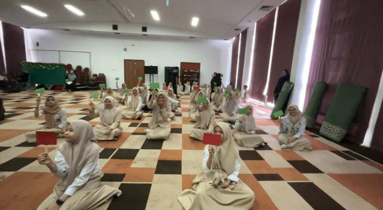 Semarak Ramadan di Bosowa School Makassar: Dari Lomba Islami hingga Santunan Anak Yatim