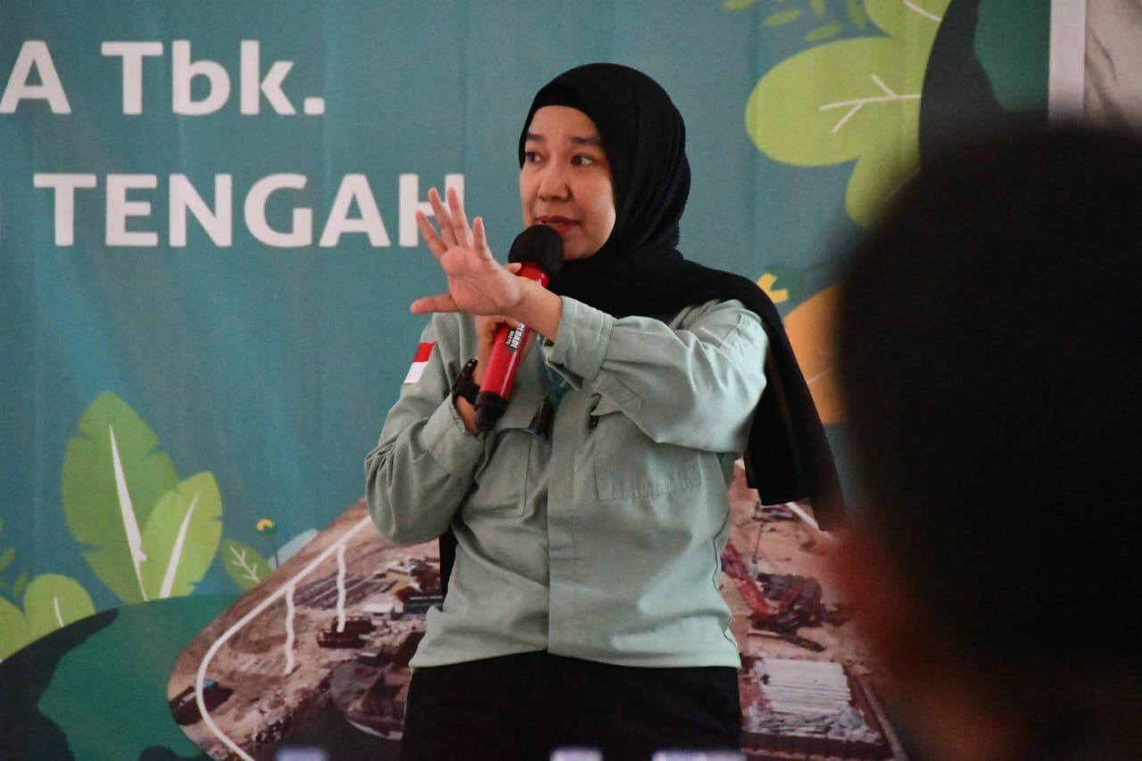 Menembus Dunia Tambang: Kisah Asriani Amiruddin dan Makna Hari Perempuan Sedunia