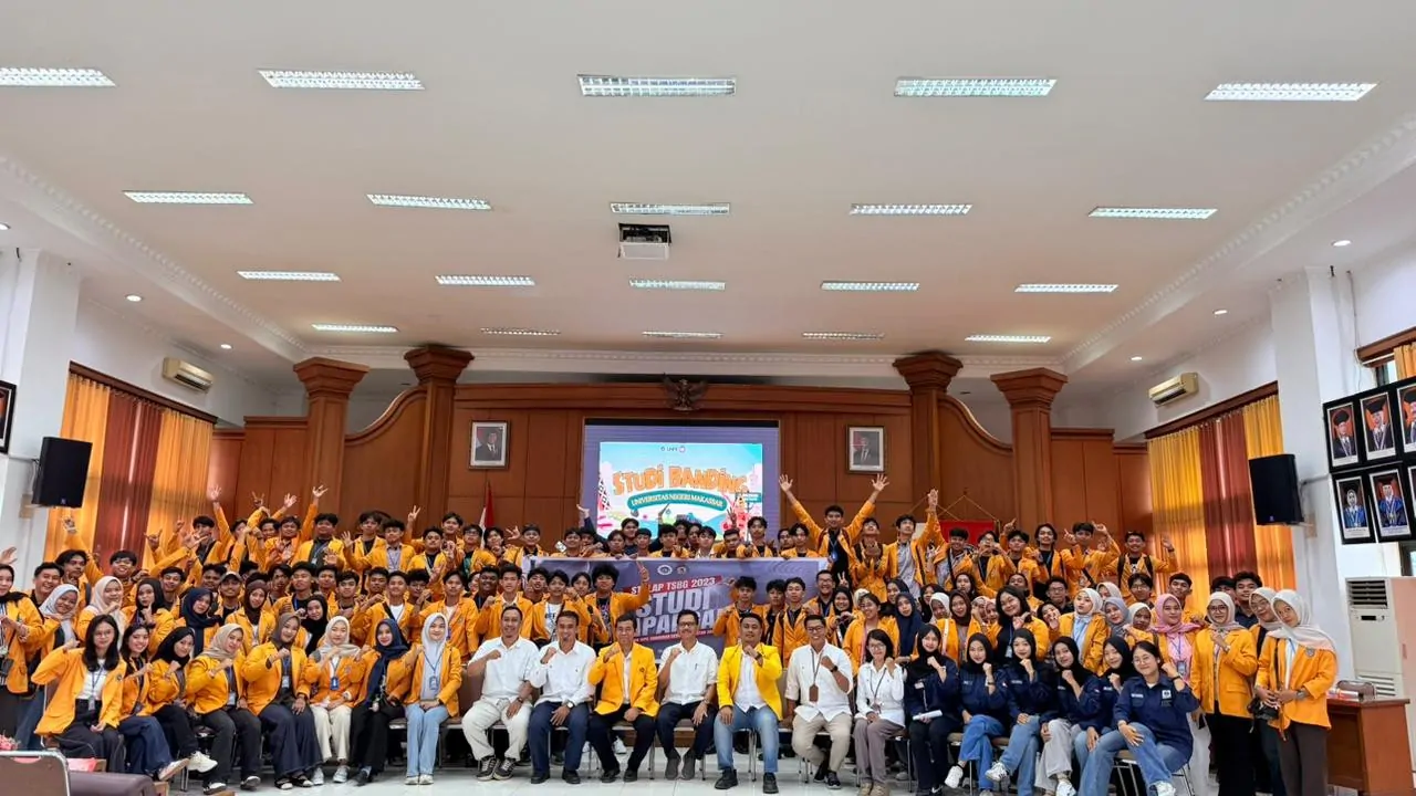 107 Mahasiswa Teknik Sipil UNM Ikuti Studi Lapangan ke Tiga Perguruan Tinggi di Jawa