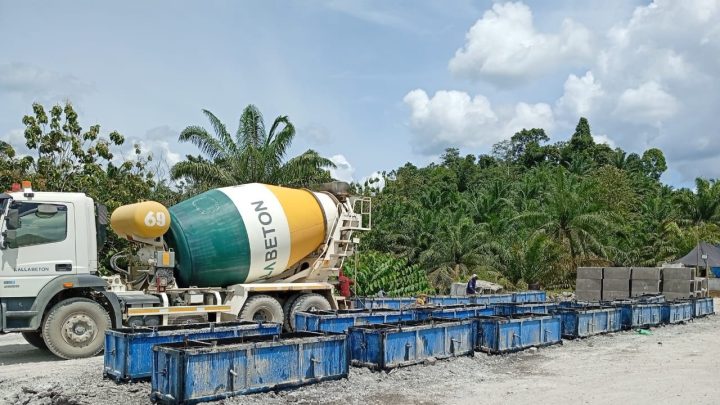 Kalla Beton Suplai Precast U-Ditch untuk Paket Pembangunan Embung di IKN kalla beton