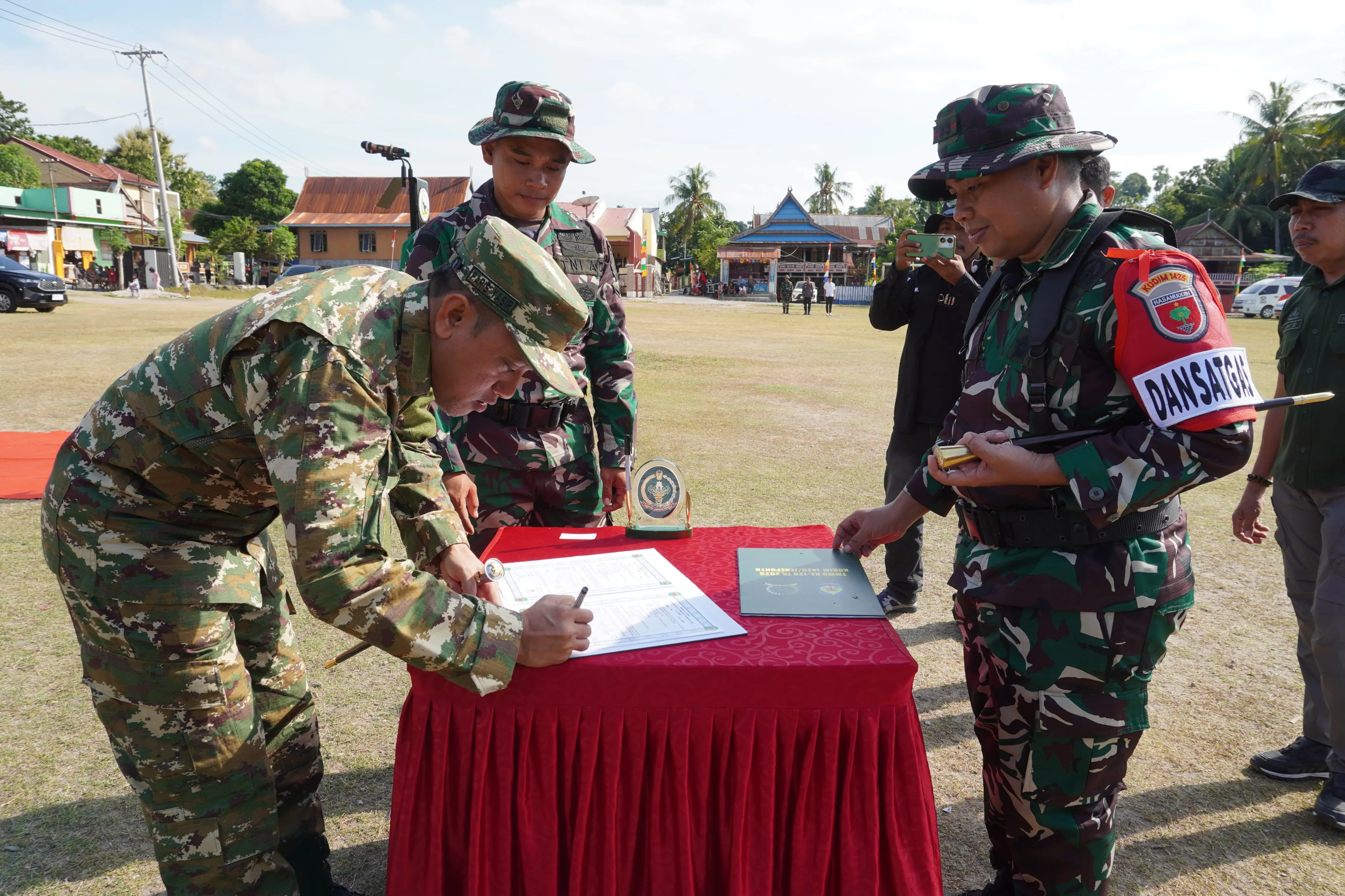 Resmi Dibuka, TMMD ke-128 Kodim 1425 Jeneponto Sasar Desa Arungkeke Pallantikang