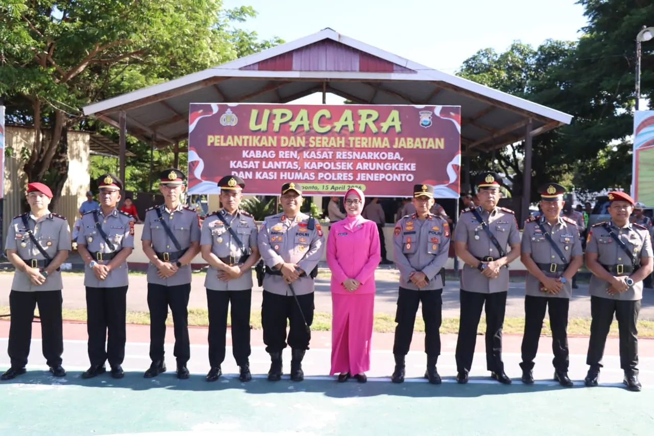 Sejumlah PJU Polres Jeneponto Sertijab, Kapolres Tegaskan Jaga Integritas