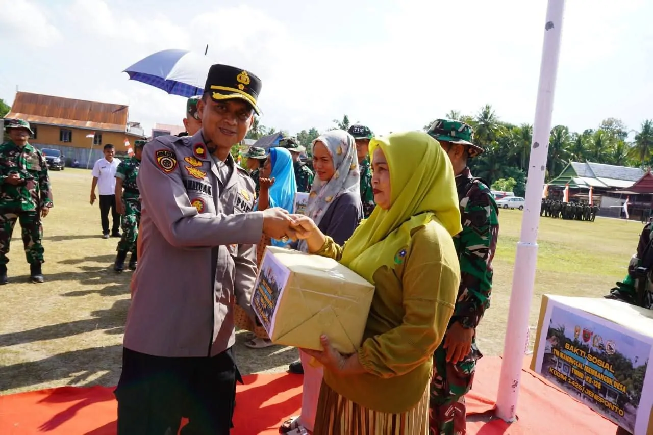 Sentuhan Tulus TMMD ke-128: Kepedulian Mengalir Hangat ke Warga Jeneponto