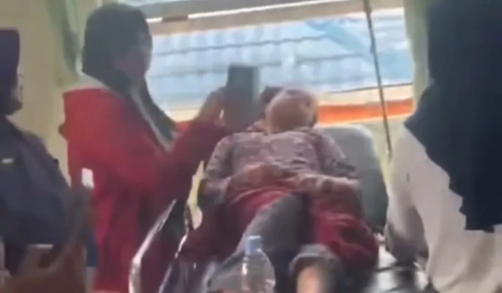 Siswa SDN 7 Rumbia Dilarikan ke Puskesmas Usai Makan Menu MBG, Diduga Ikan Busuk