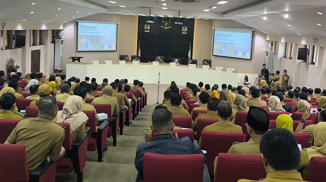 Wali Kota Makassar: Camat dan Lurah Bukan Raja Kecil, Tapi Pelayan Masyarakat!