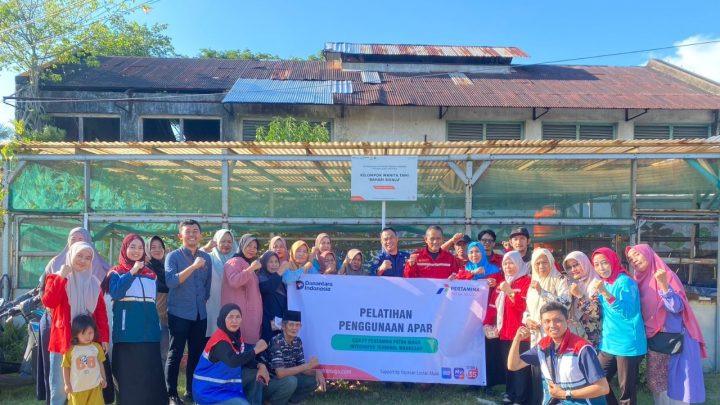 Perkuat Mitigasi Kebakaran, Pertamina Patra Niaga Sulawesi Latih Masyarakat Gunakan APAR Pertamina Patra Niaga Sulawesi