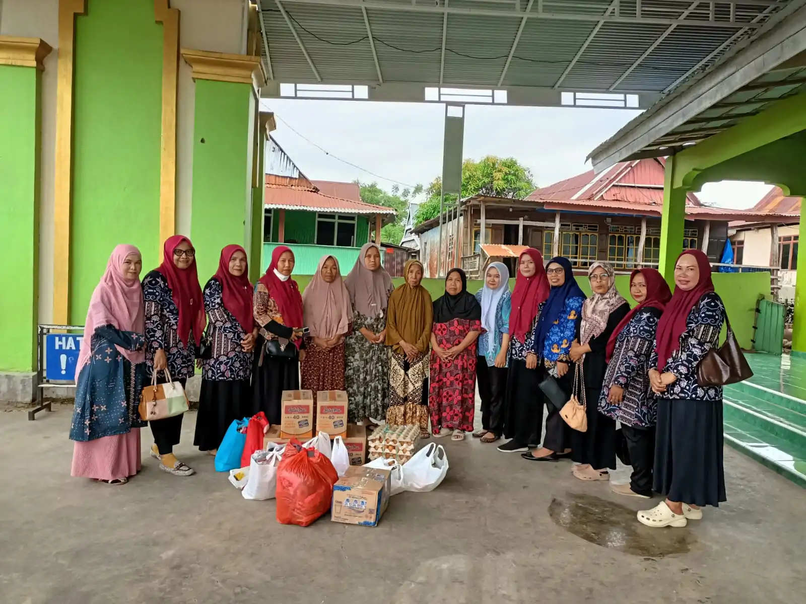 FKG PAI TK Jeneponto Tunjukkan Kepedulian, Kunjungi dan Bantu Korban Kebakaran