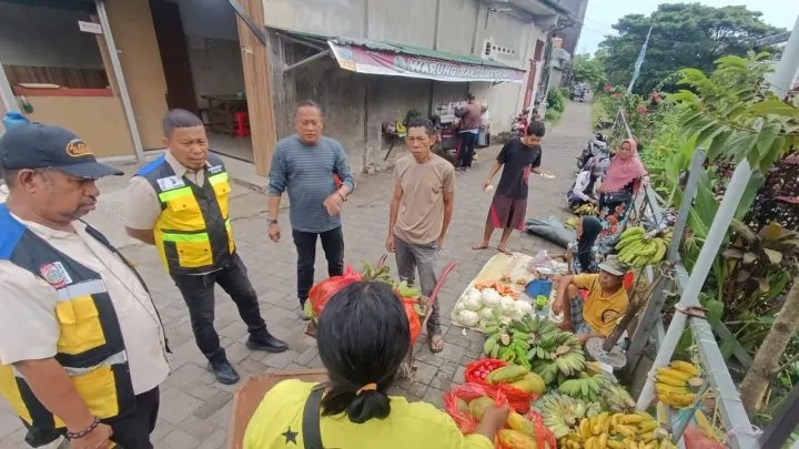 Pedagang Tumpah Jadi Sorotan, Perumda Pasar Makassar Tingkatkan Pengawasan Perumda Pasar Makassar