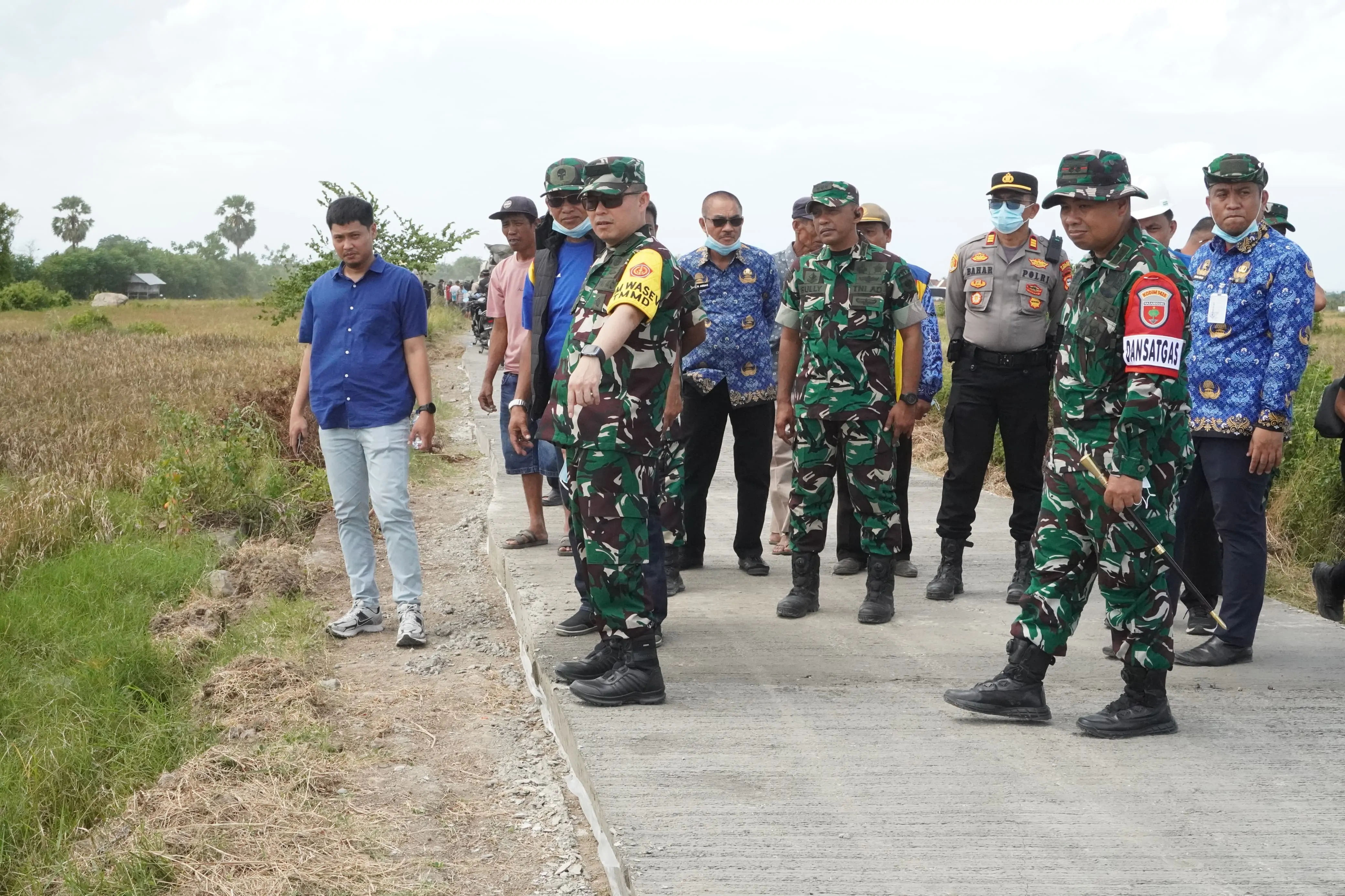 Tim Wasev TNI AD Tinjau Langsung Dedikasi Satgas TMMD ke-128 Kodim 1425 Jeneponto