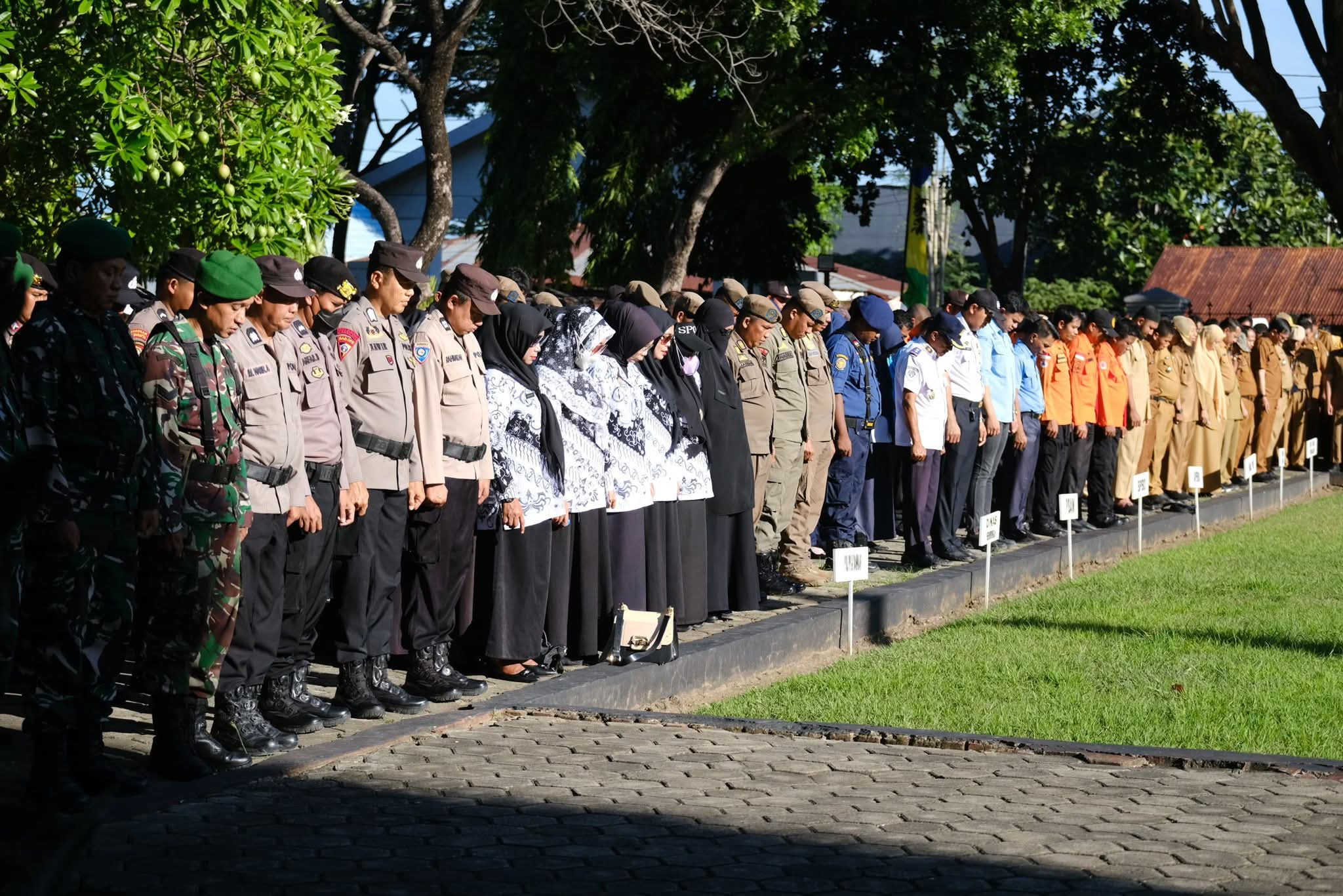 Upacara Hardiknas, Bupati Tegaskan Komitmen Pemkab Jeneponto Mencetak Generasi Emas