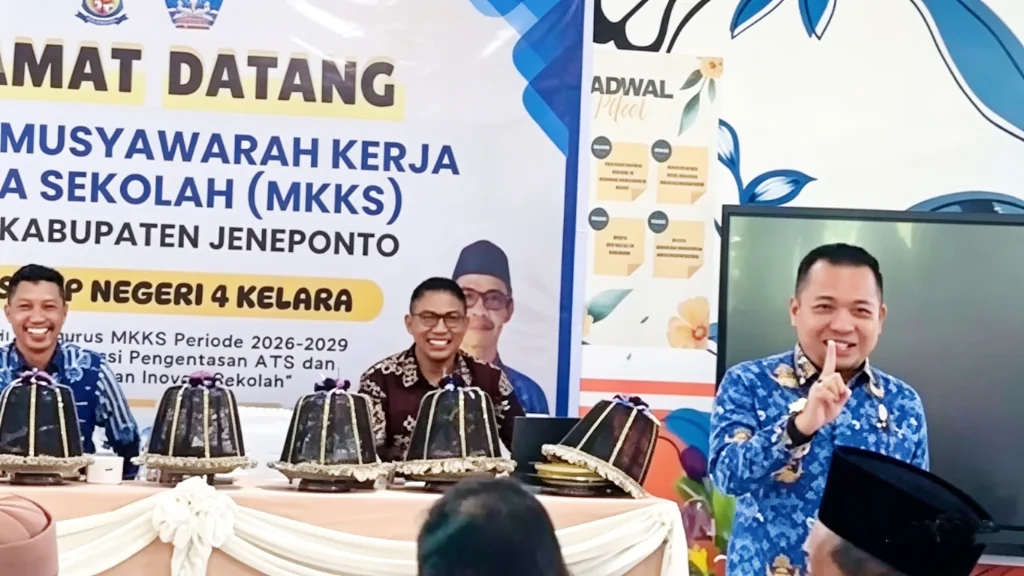 Cegah Anak Tidak Sekolah, Disdukcapil Bersama Disdikbud Jeneponto Sosialisasikan Pemadanan Data Dapodik, ATS Berbasis NIK