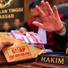 hakim PT Makassar dipecat