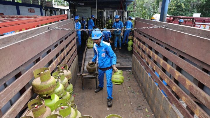Pertamina Tambah Pasokan LPG 3 Kg di Sulawesi untuk Antisipasi Lonjakan Kebutuhan Saat Long Weekend Pertamina LPG 3 Kg