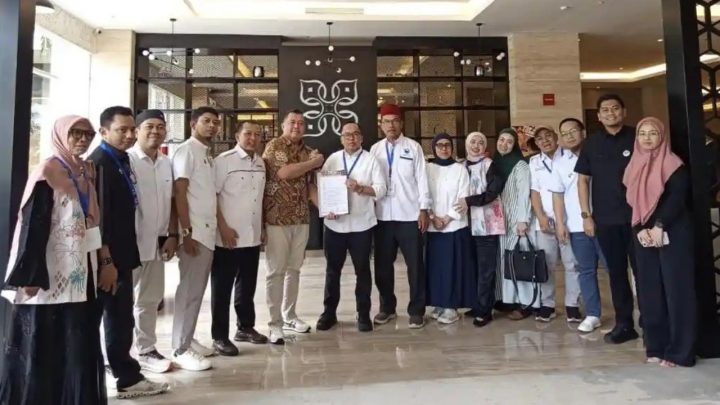 Travel Umrah Sulsel Protes Kenaikan Tiket Lion Air, Kerja Sama Dihentikan Sementara Lion Air tiket umrah