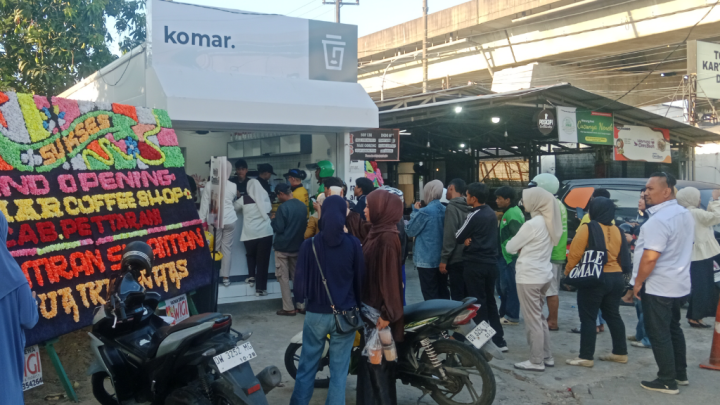Komar