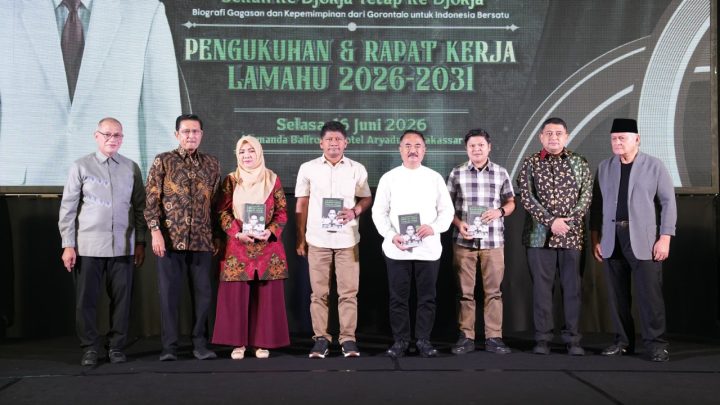 Wali Kota Makassar Buka Bedah Buku Biografi Ajoeba Wartabone di Raker LAMAHU se-Indonesia Timur Wali Kota Makassar