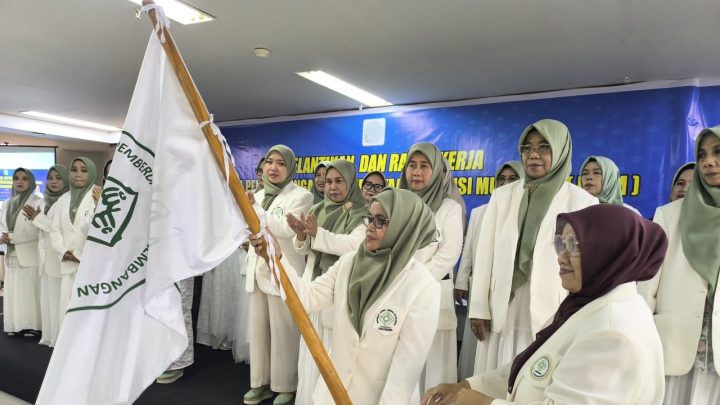 Resmi Dilantik, DPW LP3M Harakah Bakomubin Sulsel Perkuat Peran Dakwah dan Pemberdayaan Masyarakat DPW LP3M Harakah Bakomubin Sulawesi Selatan resmi dilantik. Organisasi ini berkomitmen memperkuat dakwah