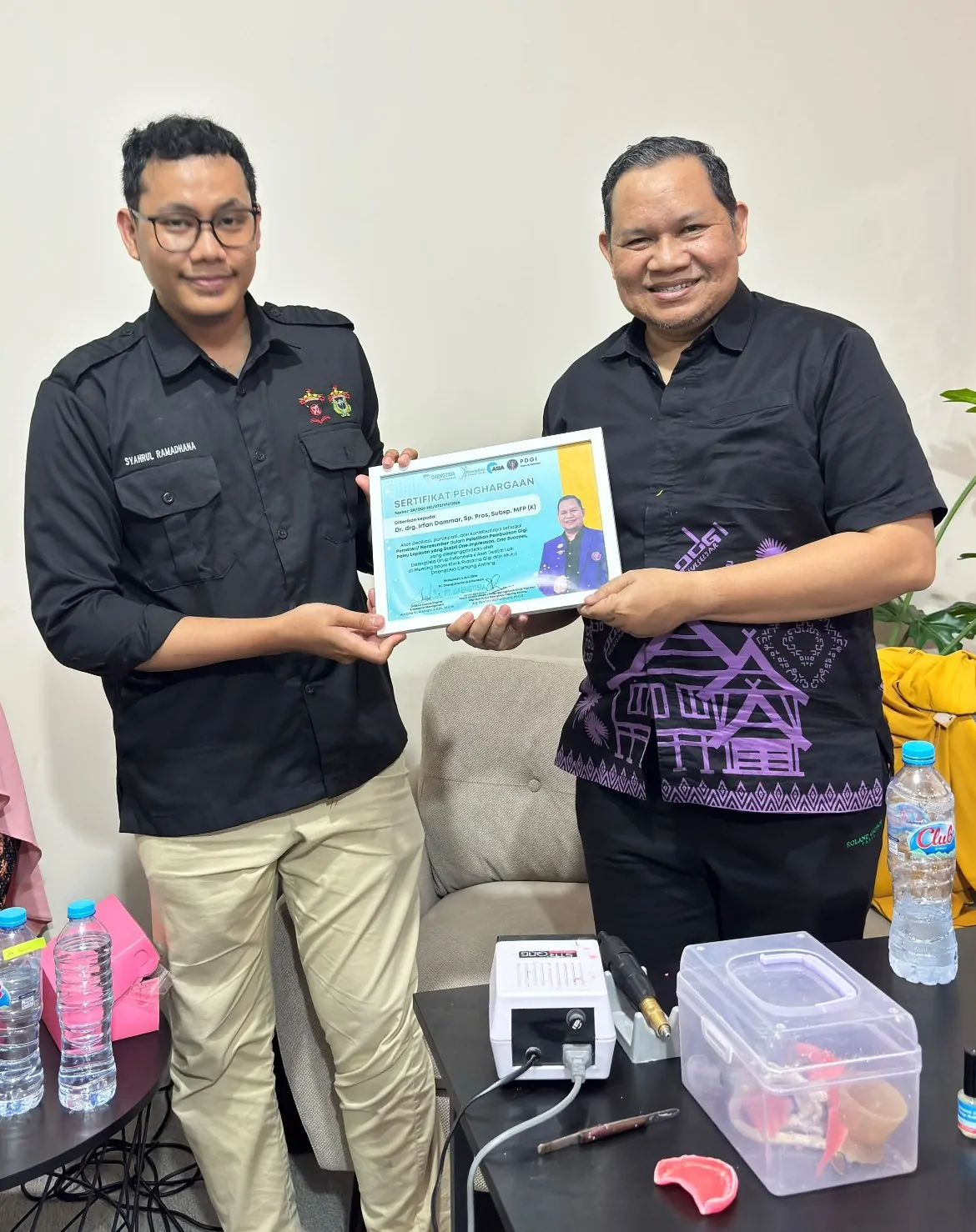 Klinik Gigi Daengtisia Gelar Pelatihan Gigi Palsu dengan Dukungan dari PDGI Makassar dan Prodi Prostodonsi FKG UNHAS