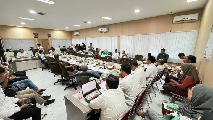 Dokumen 28 Km, Realisasi Hanya 22 Km: DPRD Sulsel Soroti Potongan Proyek Jalan Anabanua--Malakke DPRD Sulsel