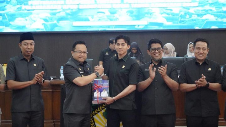 Wabup Gowa Serahkan Ranperda Pertanggungjawaban APBD 2025, Gowa Kembali Raih Opini WTP ke-14 Ranperda APBD Gowa 2025