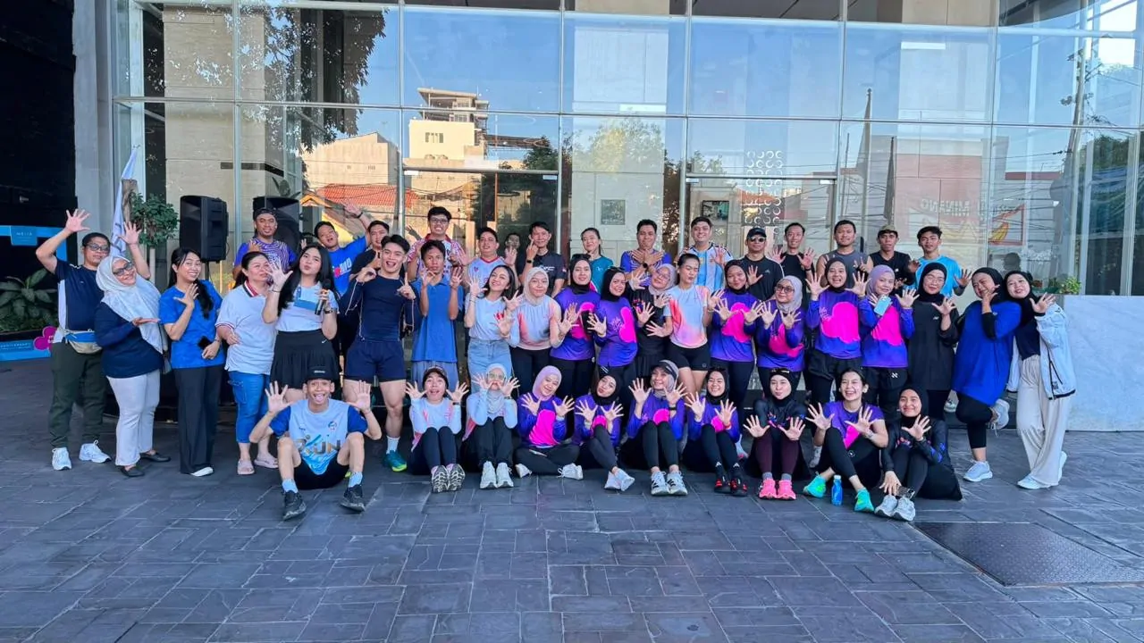 Satu Dekade Hotel Melia Makassar, Tebar Manfaat Lewat Fun Run hingga Bersih Pantai
