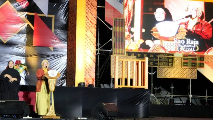Aliyah Mustika Ilham Buka Sao Raja Tana Daeng Festival 2026, Tegaskan Budaya Fondasi Identitas Makassar Aliyah Mustika Ilham