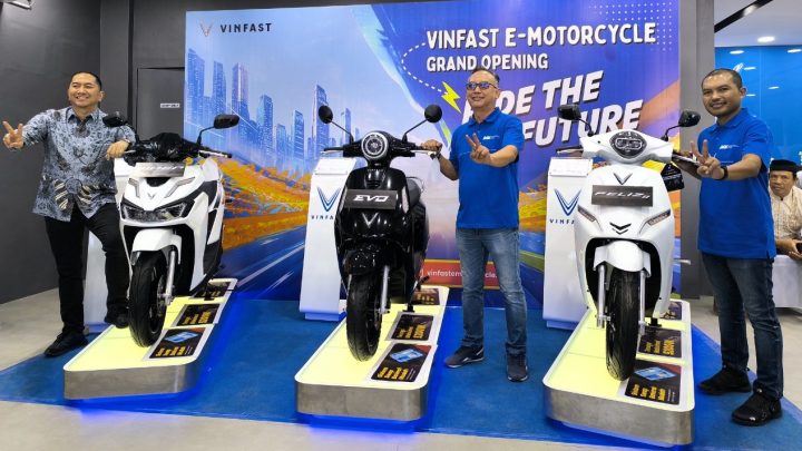 VinFast dan PT Alfa Global Indonesia Resmikan Dealer Motor Listrik Pertama di Indonesia Timur vinfast