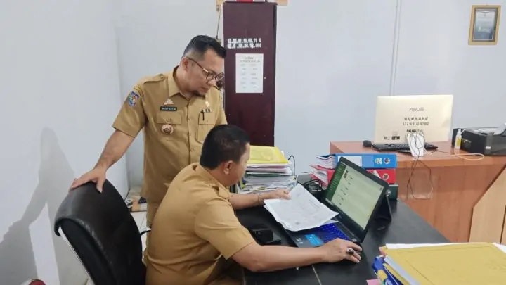 Barcode Tak Terbaca, Kadisdukcapil Pastikan Sejumlah KK yang Diduga Palsu Bukan Produk Capil Barcode Tak Terbaca