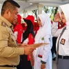 Dua Siswi Terbaik