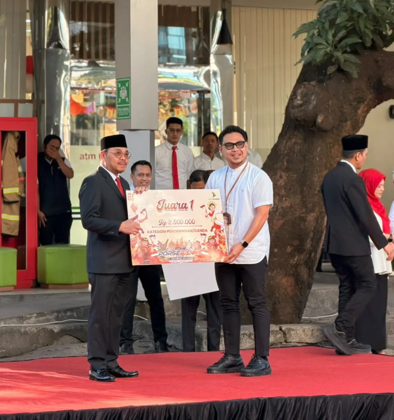 Tujuh Medali Antar Bank Sulselbar Jadi Juara Umum PORSEBANK+ BMPD Sulsel 2026