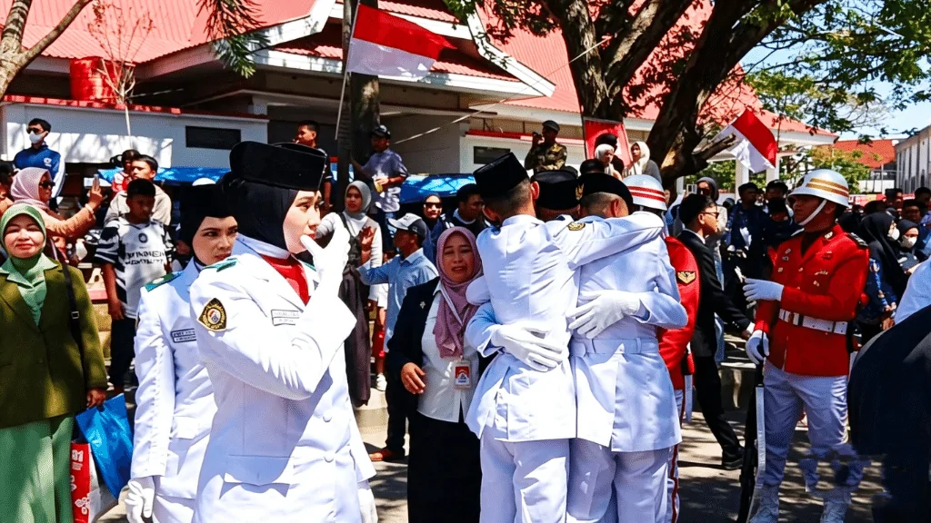 Suasana Haru Selimuti Pelatih dan Paskibraka Jeneponto Usai Sukses Kibarkan Merah Putih Di Hut Ke-81 Ri