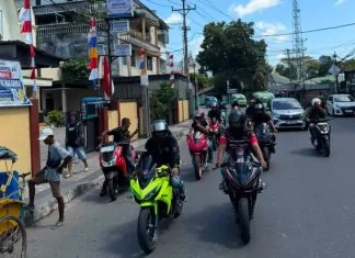 Dealer Aneka Motor Ambon Gelar Kopdar dan City Rolling Bersama Komunitas Honda CBR