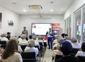 perjalanan dekat wajib pakai helm