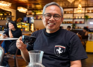 pengamat komunikasi unhas