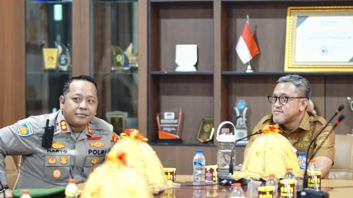 Bupati Jeneponto dan Forkopimda Ikuti Zoom Meeting Pemantauan BBM Subsidi yang Dipimpin Gubernur Sulsel Bupati Jeneponto